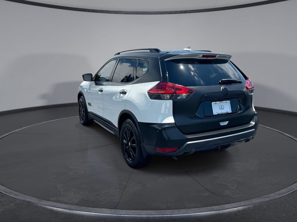 Used 2017 Nissan Rogue SV FWD image 10