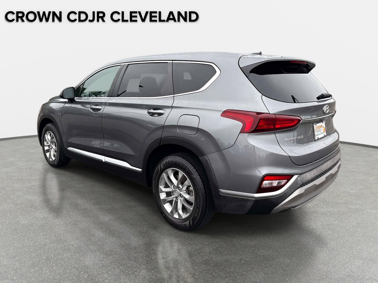 Used 2019 Hyundai Santa Fe SE FWD image 6