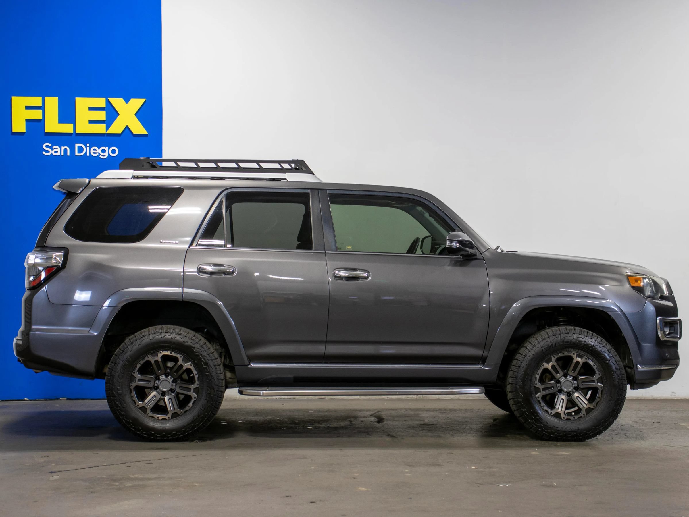 Used 2014 Toyota 4Runner Limited AWD/4WD image 6