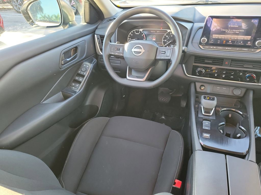 Certified 2025 Nissan Rogue S image 10