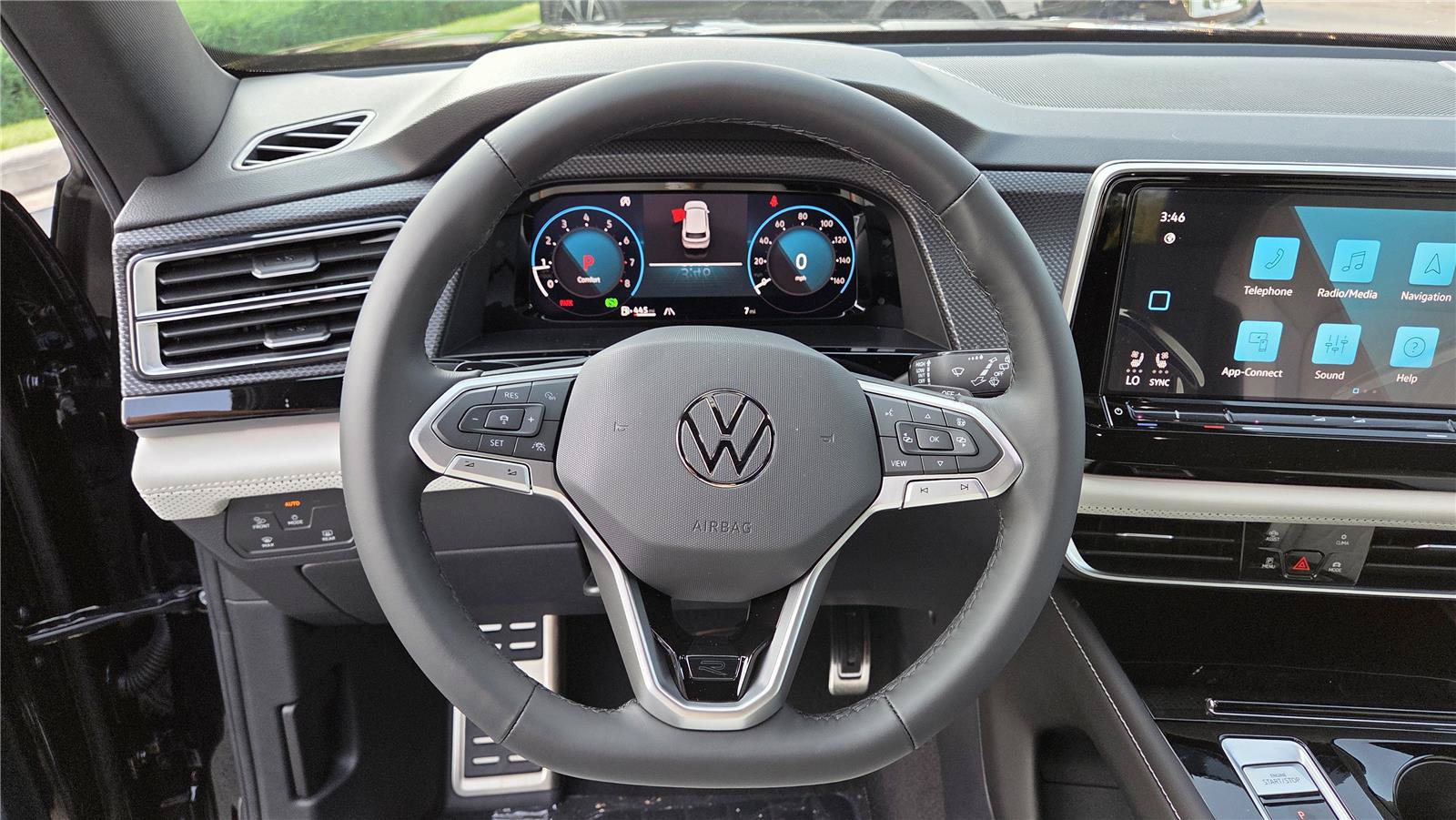 New 2026 Volkswagen Atlas Cross Sport SEL Premium R-Line AWD/4WD image 16