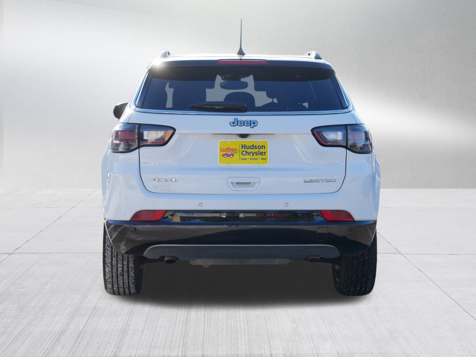 Certified 2024 Jeep Compass Limited w/ Elite Group image 6