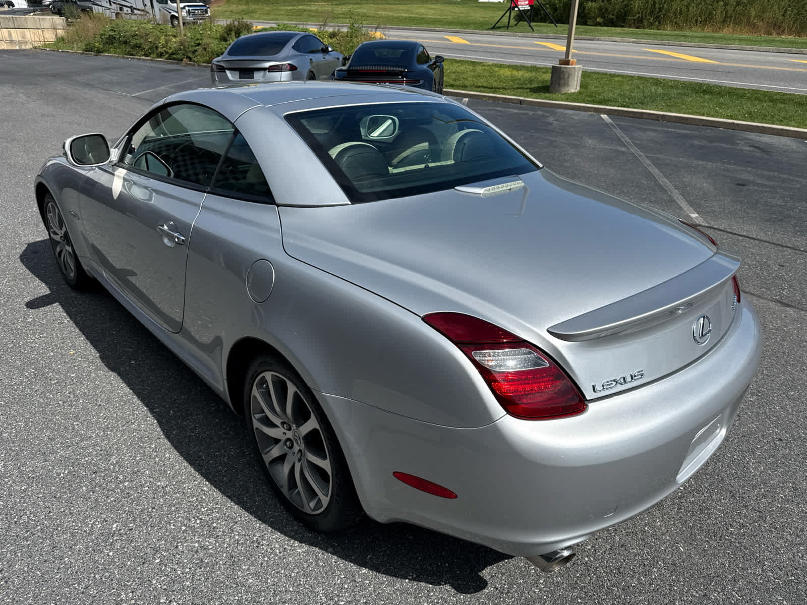 Used 2009 Lexus SC 430 Convertible RWD image 14