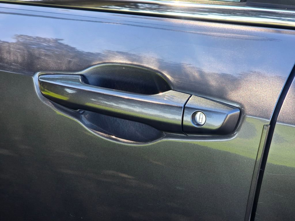 Used 2019 Honda CR-V EX image 11