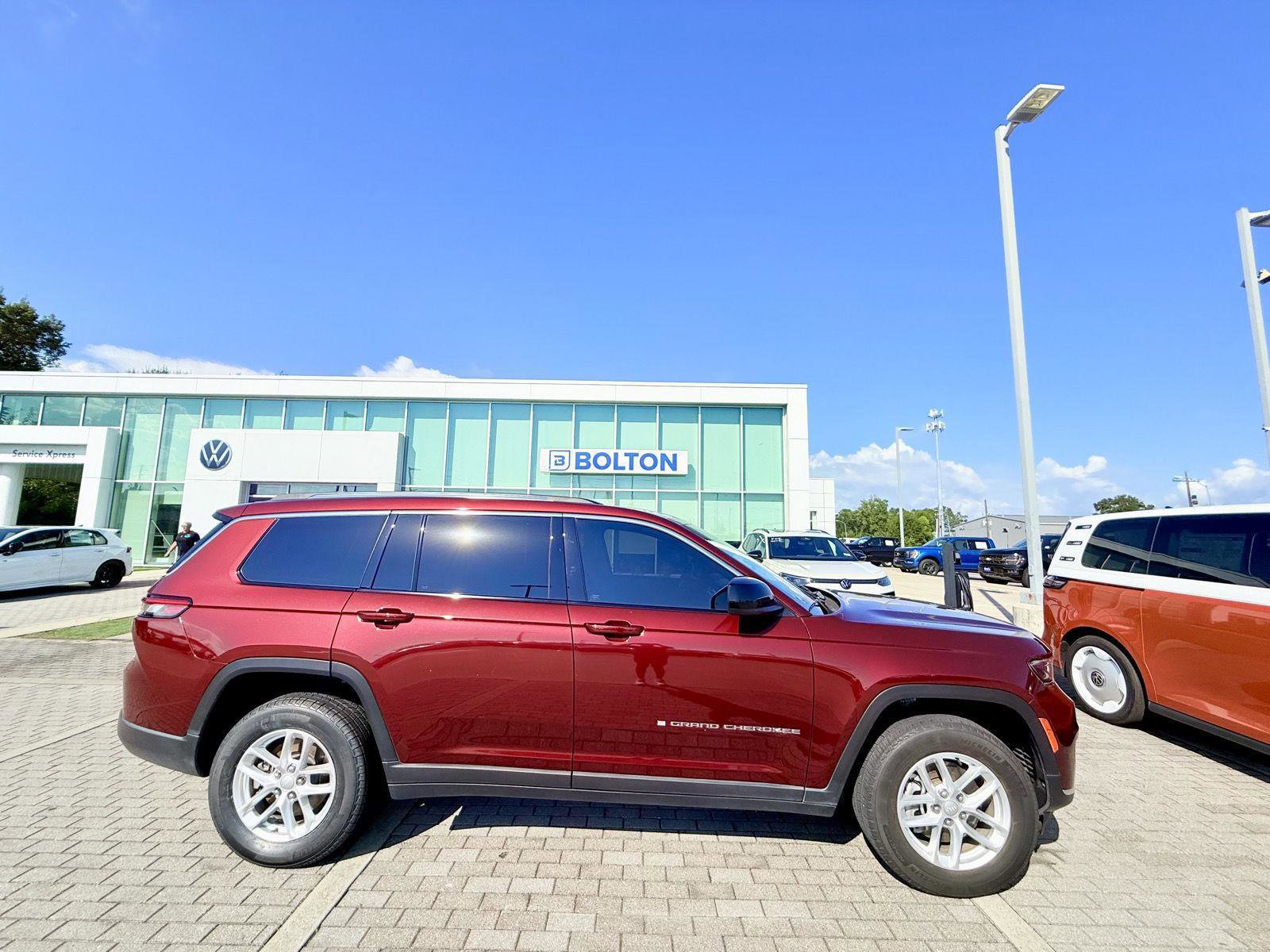 Used 2023 Jeep Grand Cherokee L Laredo w/ Luxury Tech Group I