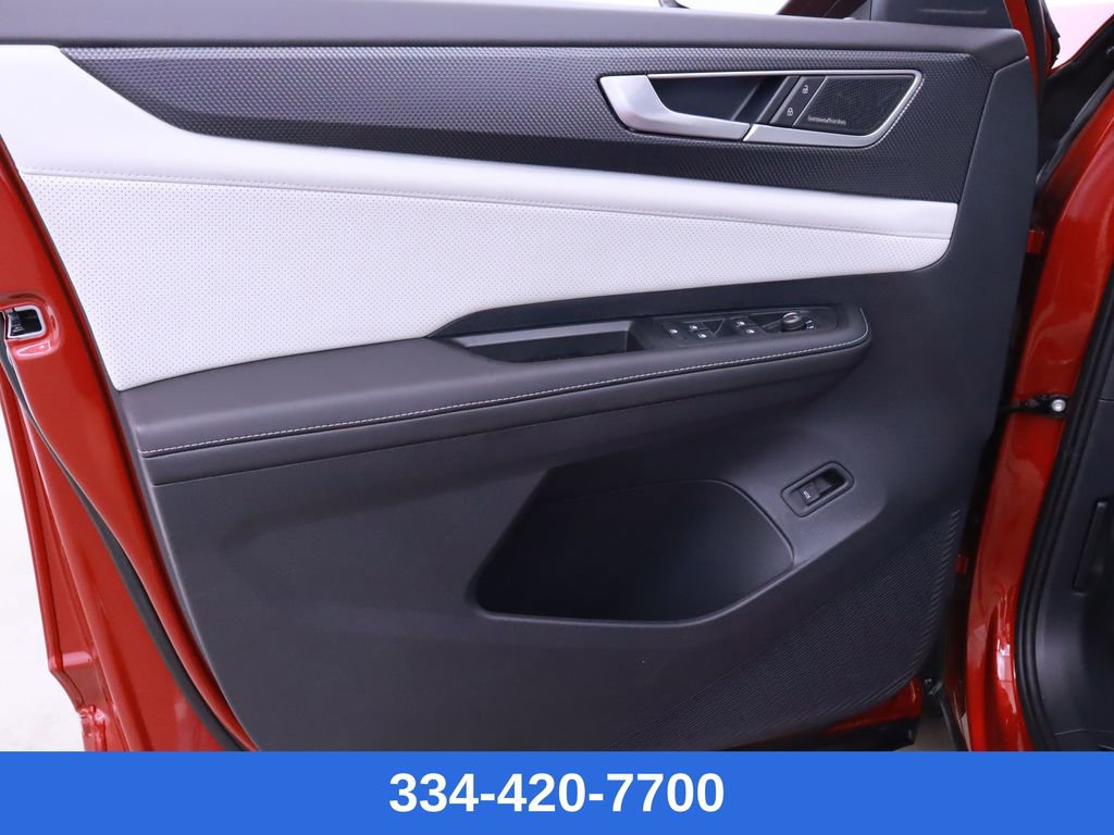 New 2025 Volkswagen Atlas Cross Sport SEL Premium R-Line image 25