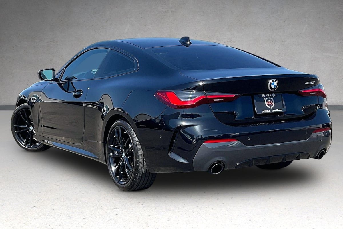 Used 2021 BMW 430i Coupe w/ M Sport Package RWD image 31