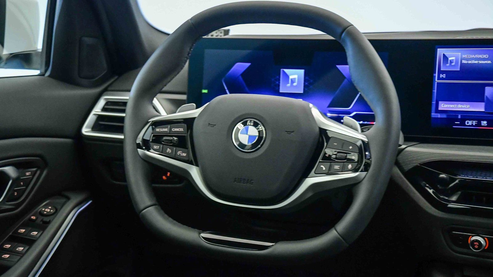 Used 2025 BMW 330i Sedan w/ Convenience Package image 14