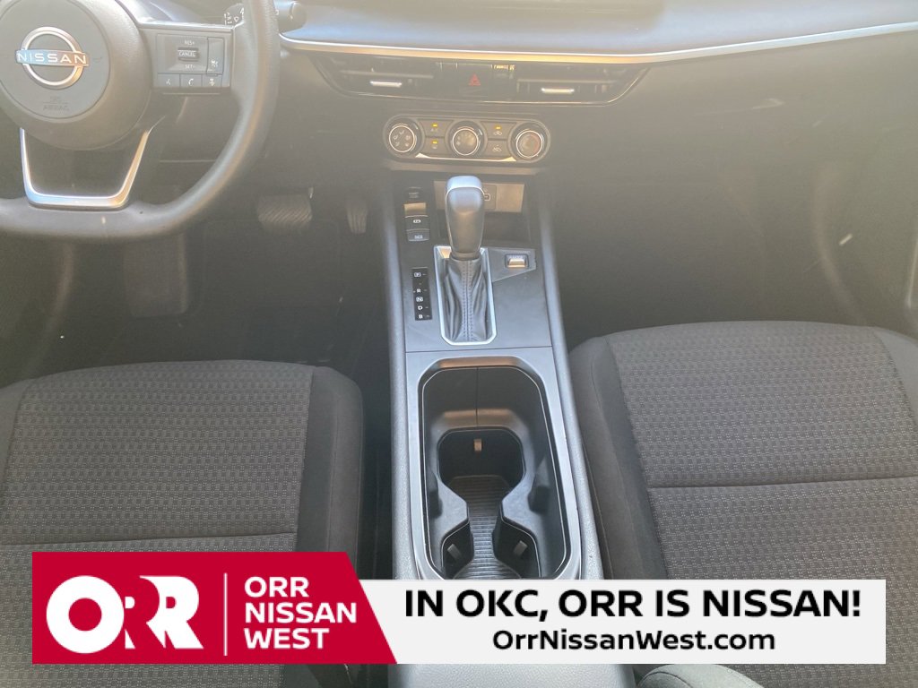 Used 2025 Nissan Kicks S image 26