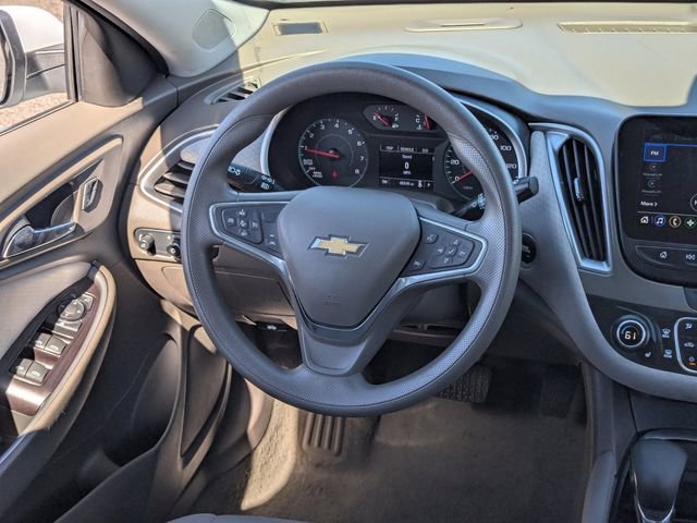 Used 2025 Chevrolet Malibu LT image 15