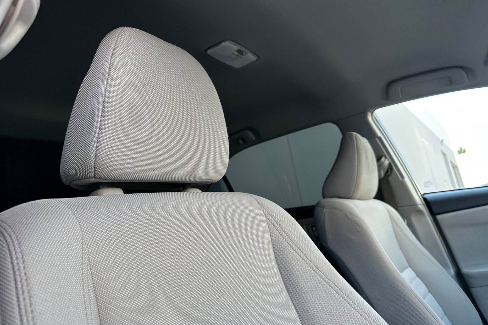 Used 2017 Toyota Camry LE FWD image 18