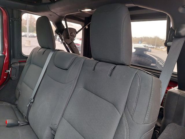 Used 2022 Jeep Wrangler Unlimited Sport image 23