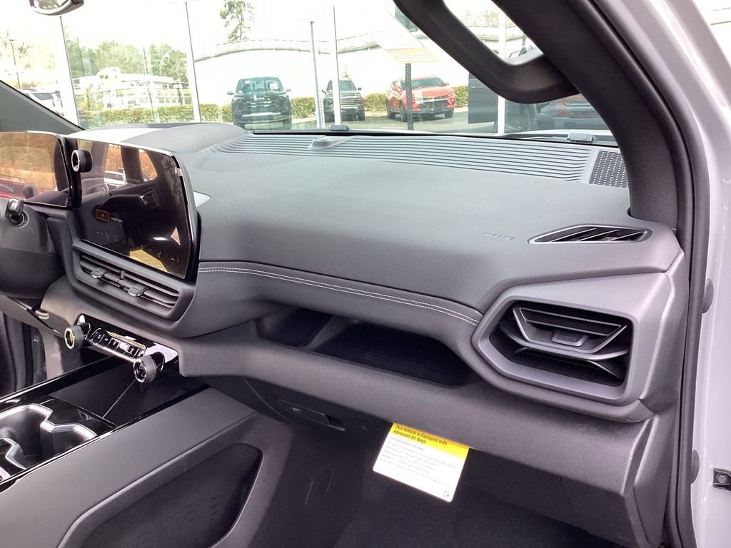 New 2026 Chevrolet Silverado EV LT AWD/4WD image 15