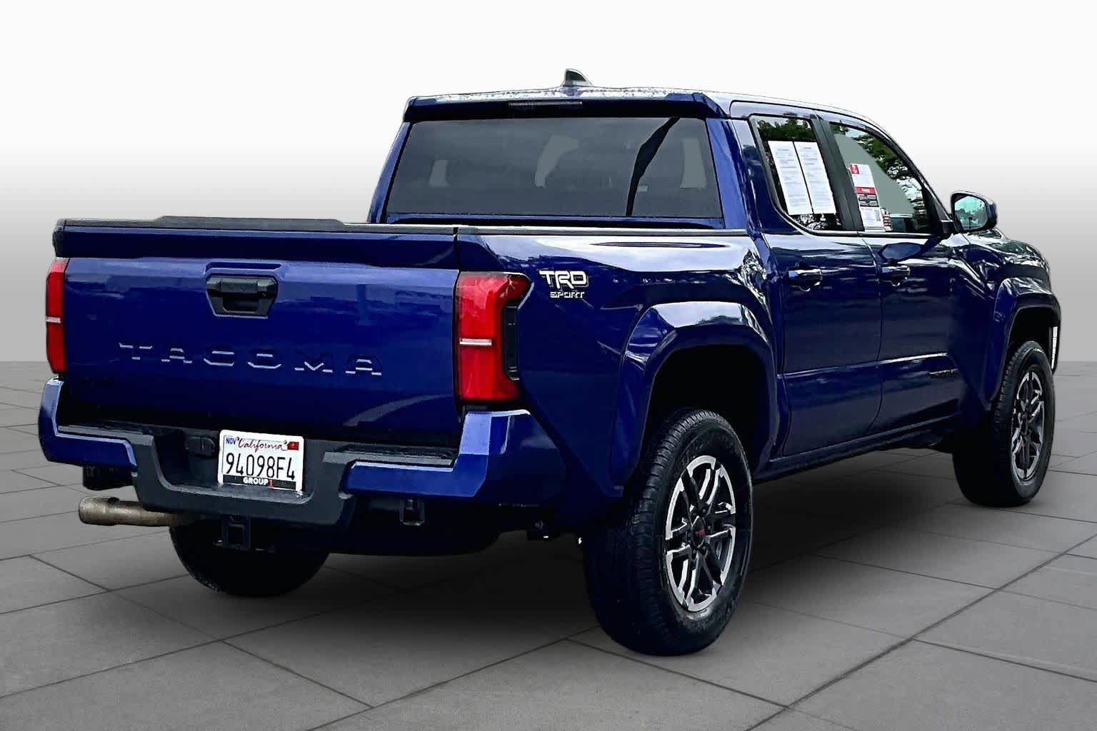 Used 2024 Toyota Tacoma TRD Sport image 12