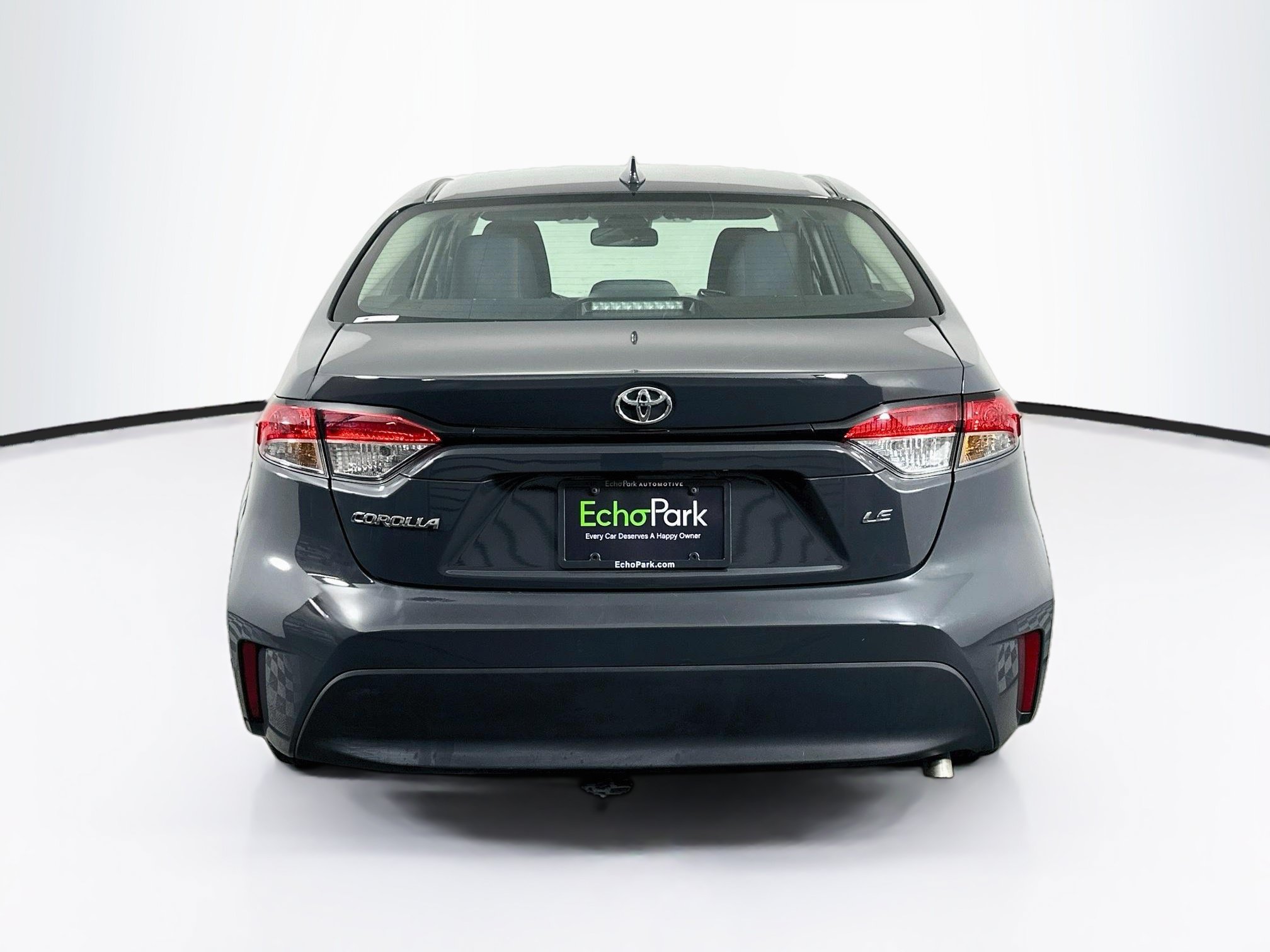 Used 2025 Toyota Corolla LE FWD image 7