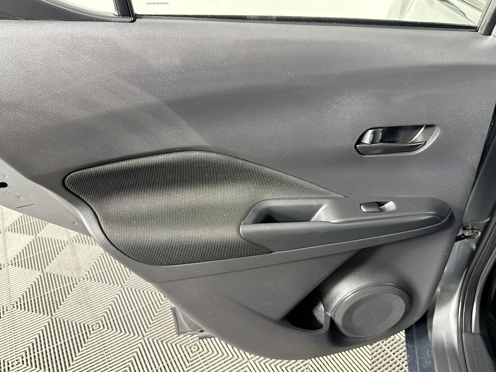 Used 2023 Nissan Kicks S image 25