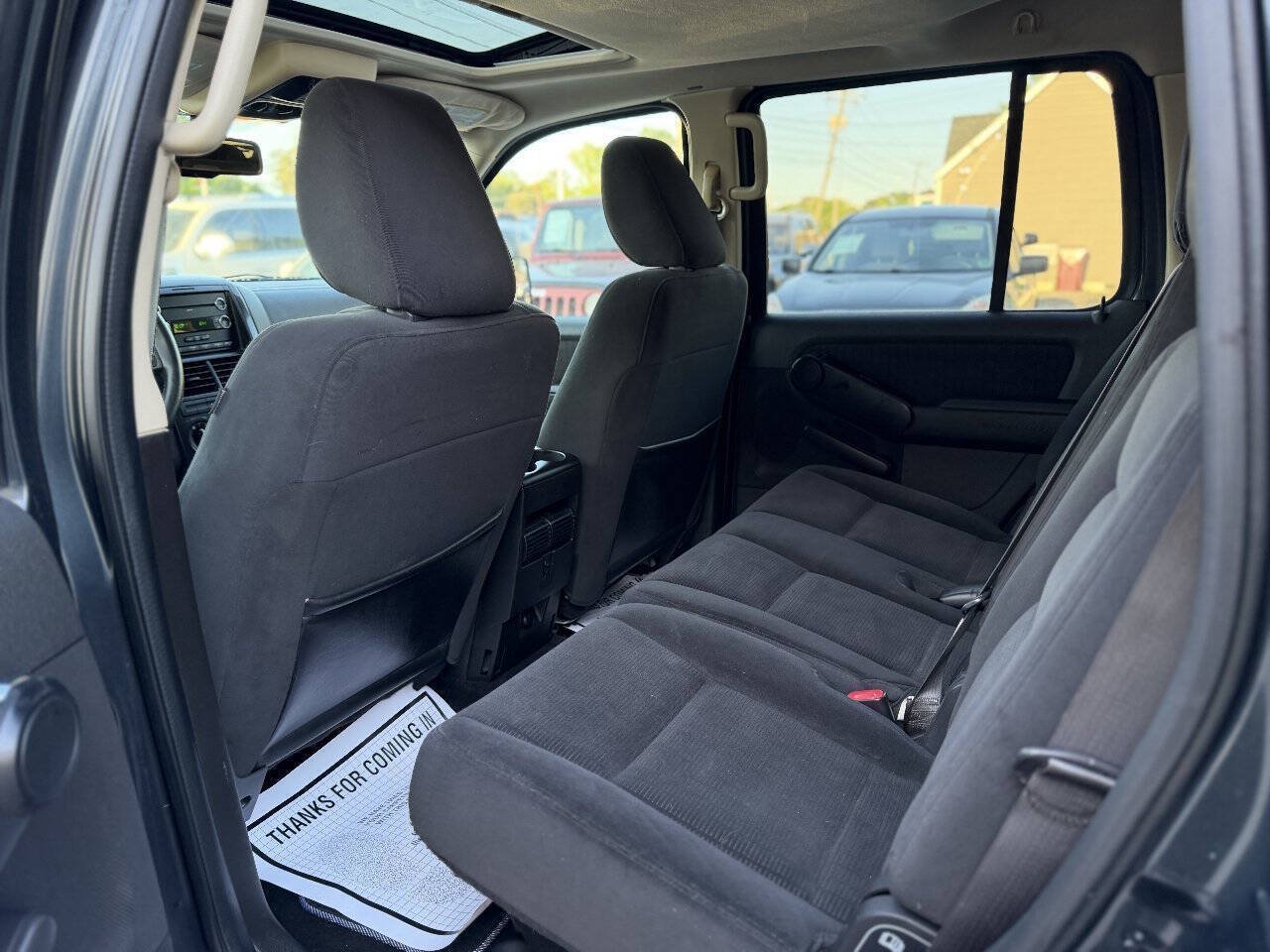 Used 2010 Ford Explorer XLT RWD image 15
