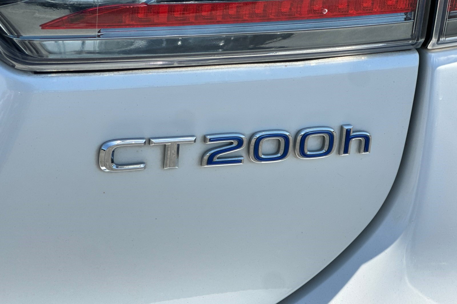 Used 2014 Lexus CT 200h FWD image 29
