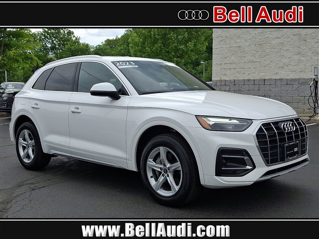 Used 2023 Audi Q5 2.0T Premium w/ Convenience Package AWD/4WD image 1