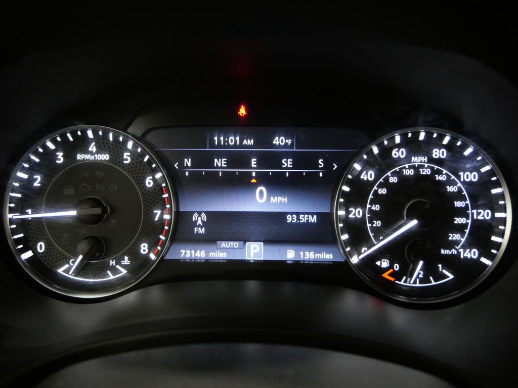 Used 2024 Nissan Armada SL w/ Captain's Chairs Package image 15