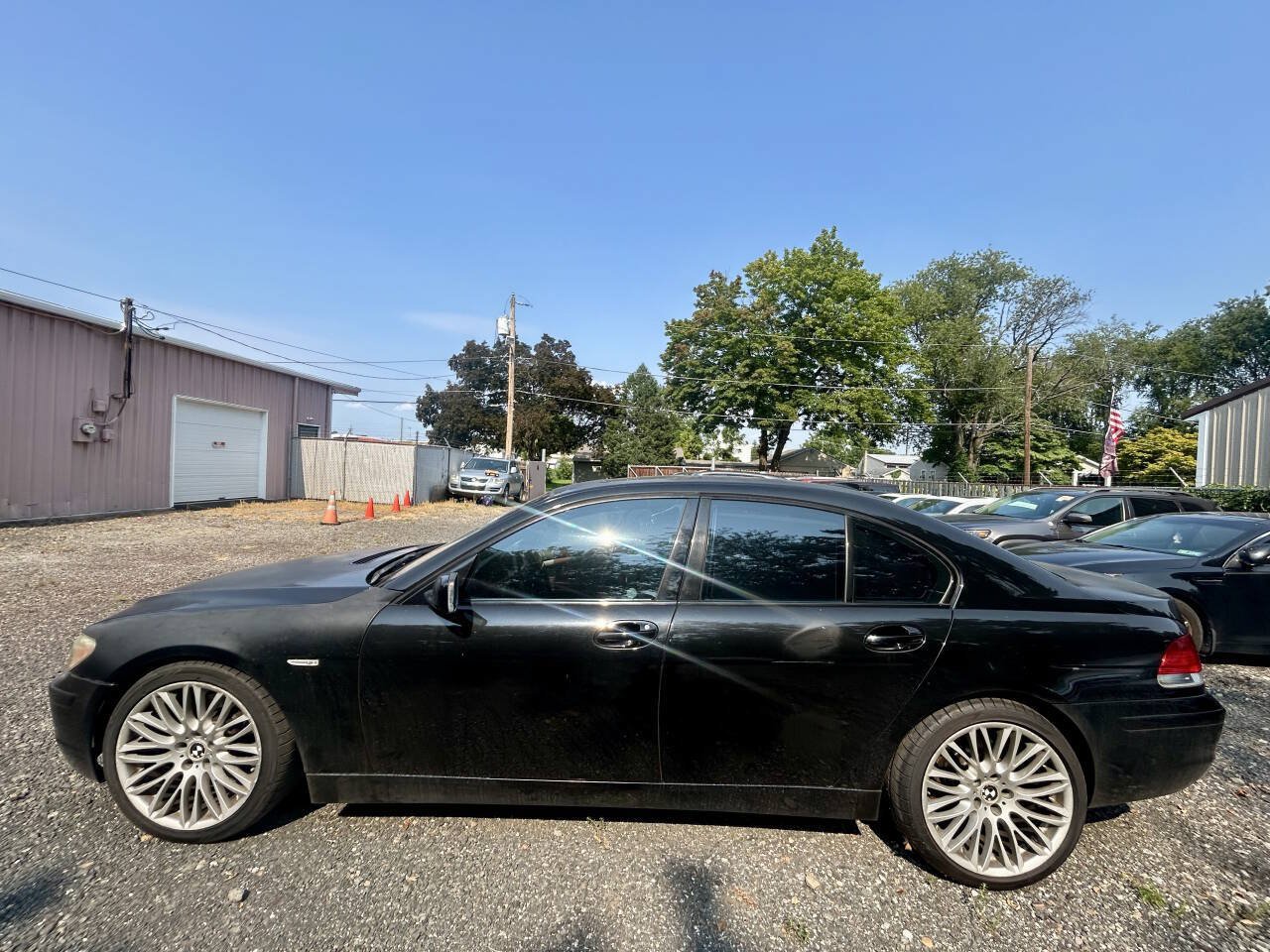 Used 2008 BMW 750i RWD image 3