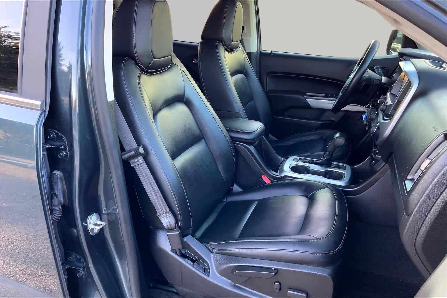 Used 2018 Chevrolet Colorado LT w/ Luxury Package, Chrome RWD image 7