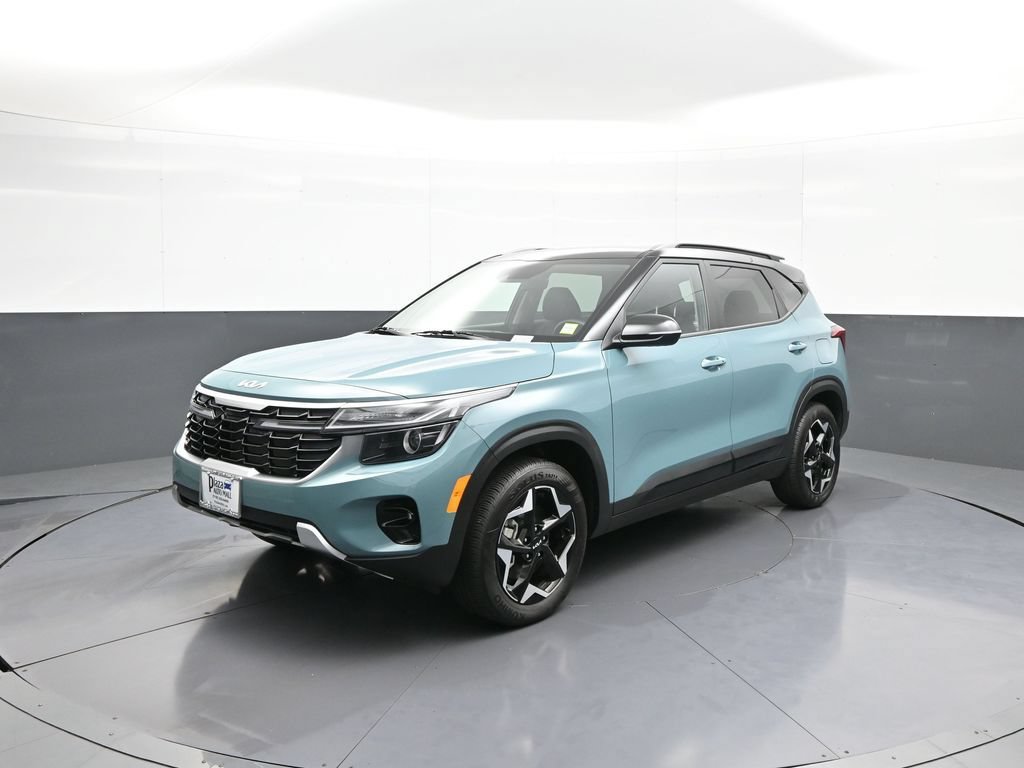 Certified 2025 Kia Seltos S AWD/4WD image 1