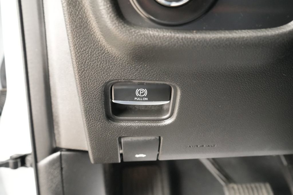 Used 2022 Jeep Grand Cherokee Limited 4xe image 30