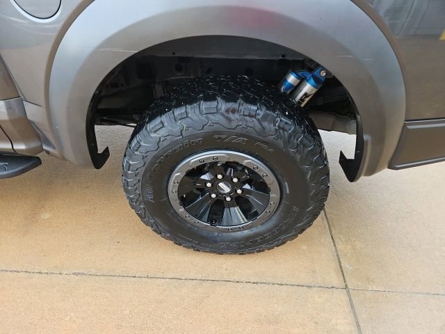 Used 2018 Ford F150 Raptor w/ Equipment Group 802A Luxury image 11