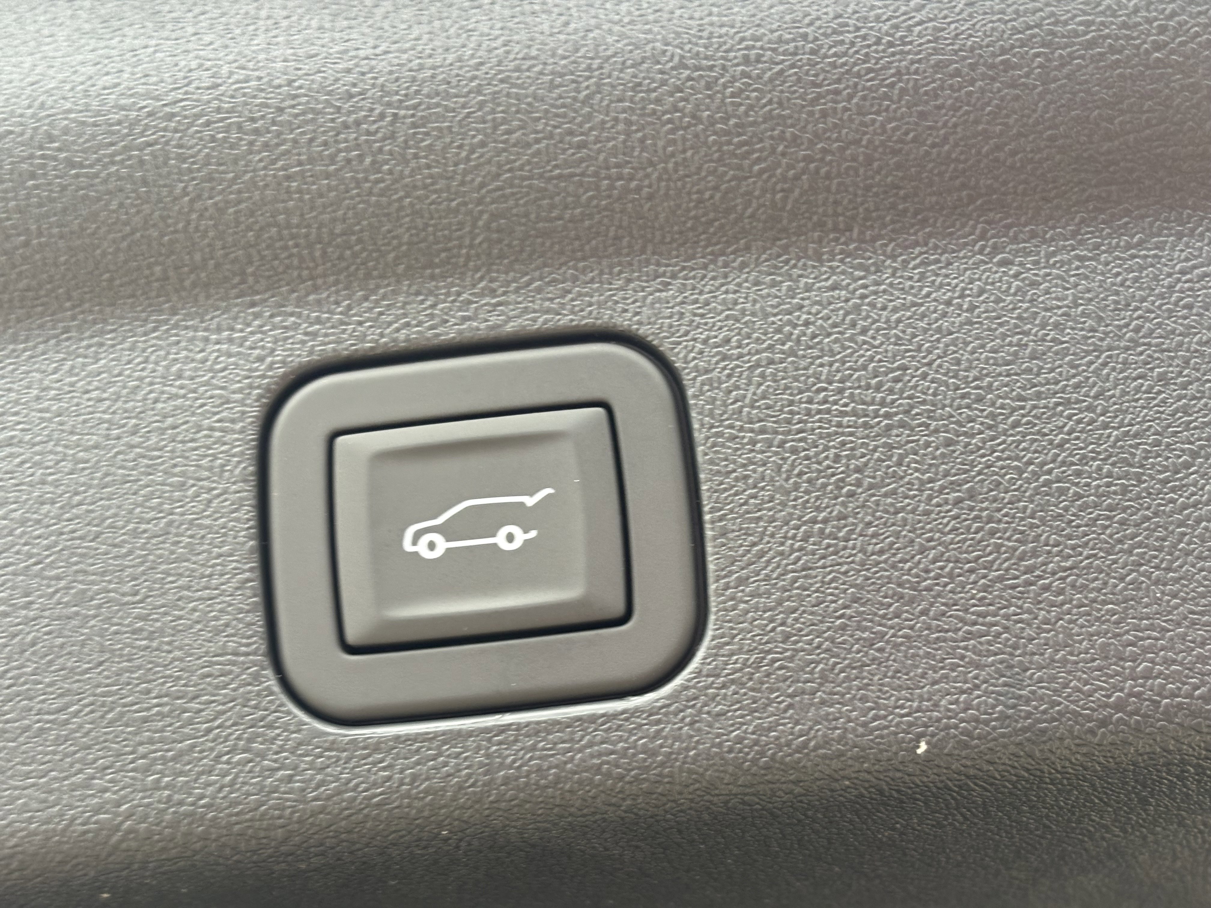 New 2026 Cadillac Escalade IQL Sport 1 image 10