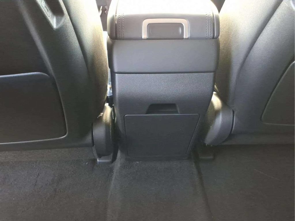 New 2026 Hyundai Santa Fe SE FWD image 10
