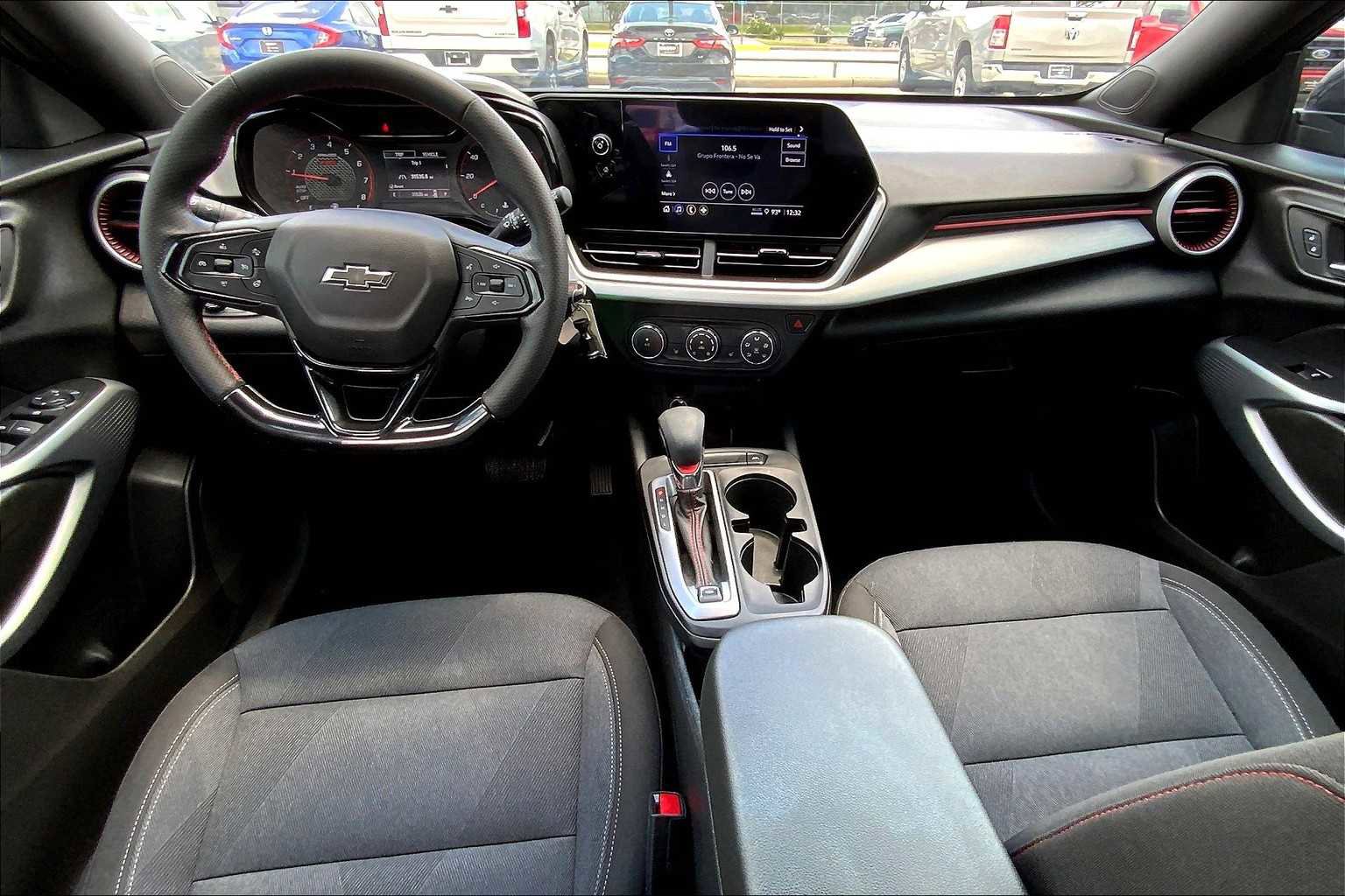 Certified 2024 Chevrolet Trax RS image 14