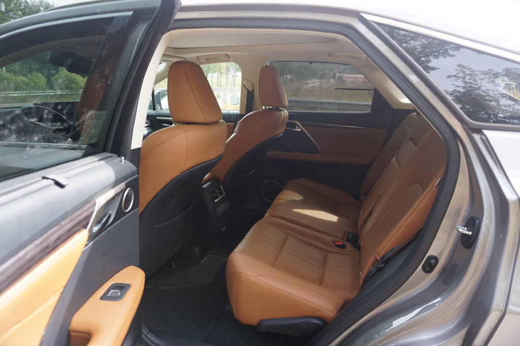 Used 2022 Lexus RX 350 AWD w/ Luxury Package image 15