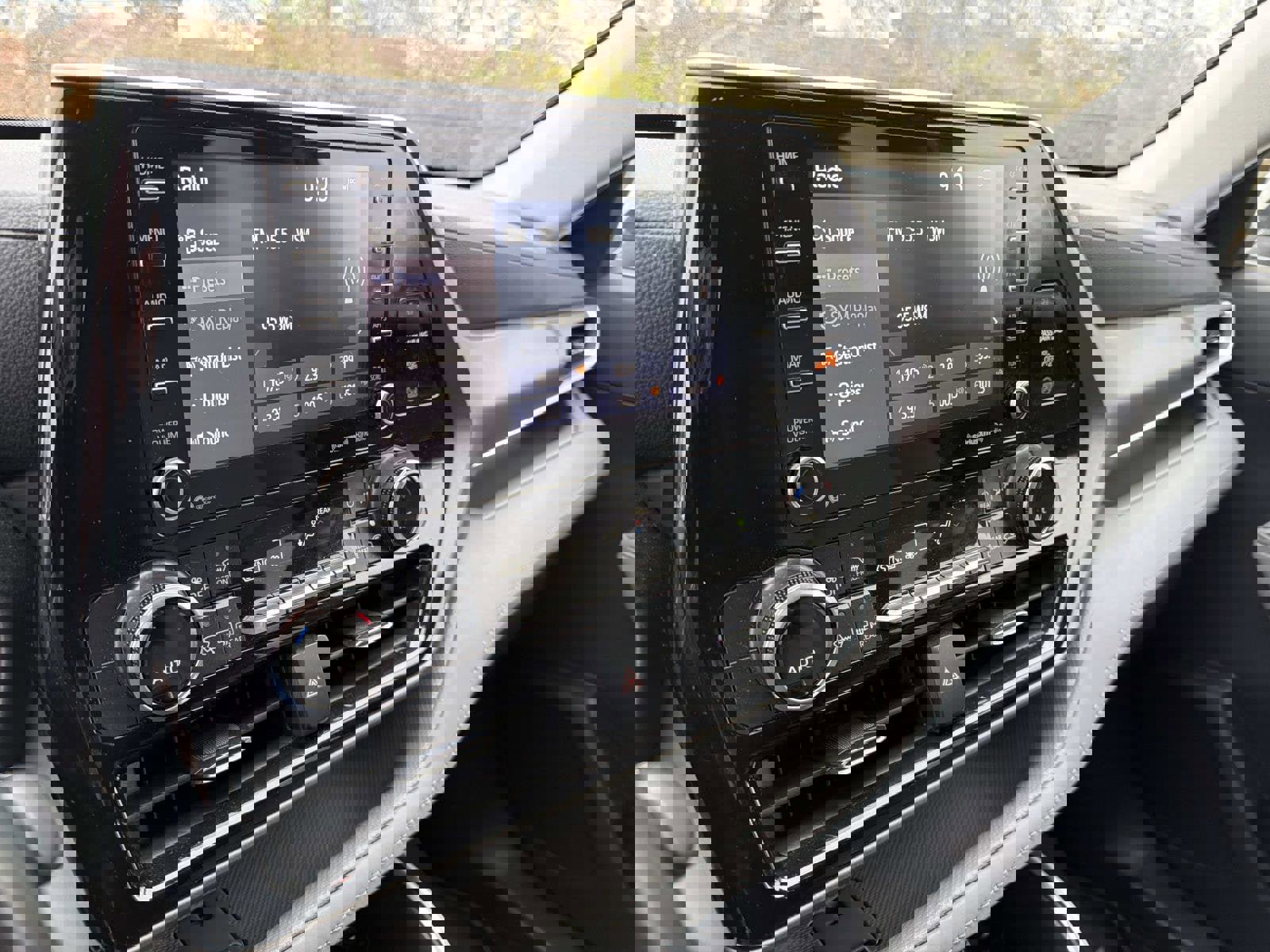 Used 2021 Toyota Highlander LE image 8