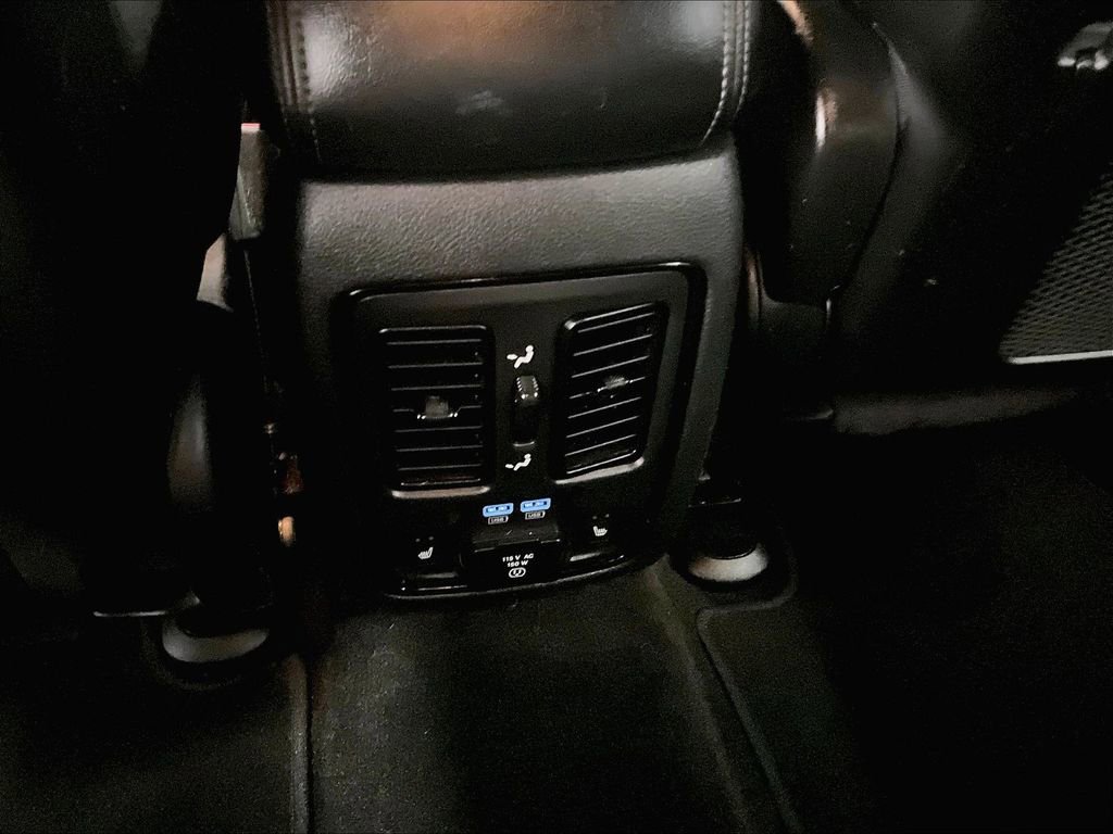 Used 2022 Dodge Durango GT image 28