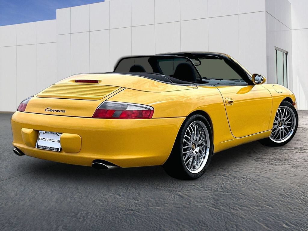Used 2002 Porsche 911 Carrera RWD image 7