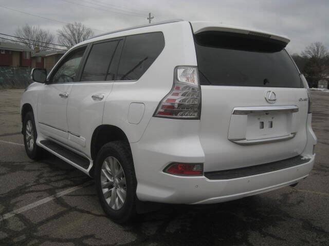 Used 2015 Lexus GX 460 w/ Premium Package AWD/4WD image 7