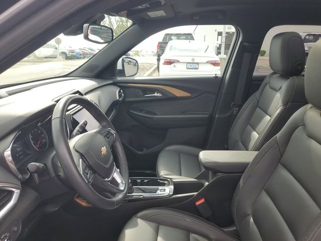 Certified 2023 Chevrolet TrailBlazer ACTIV w/ Sun and Liftgate Package FWD image 18