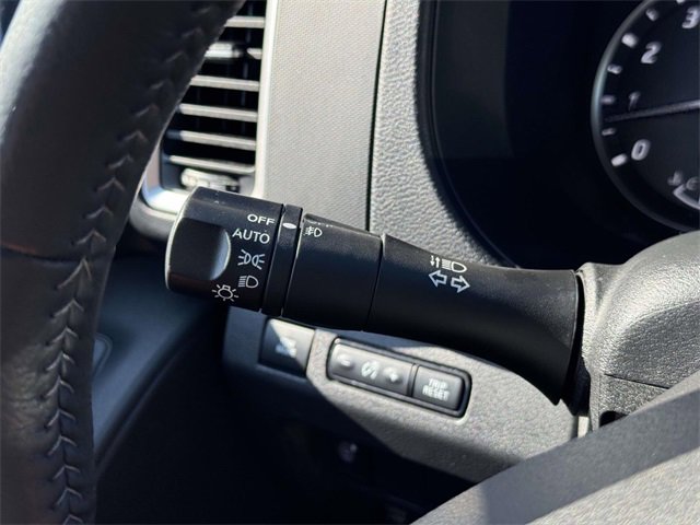 Used 2023 Nissan Frontier SV w/ SV Convenience Package image 24