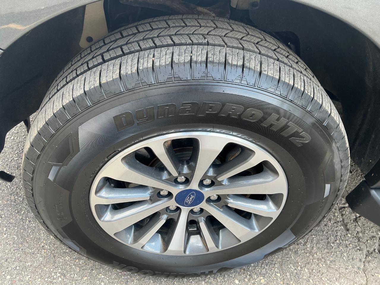 Used 2017 Ford Expedition EL XLT AWD/4WD image 27