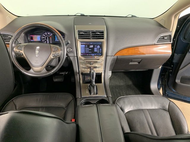 Used 2013 Lincoln MKX AWD image 33