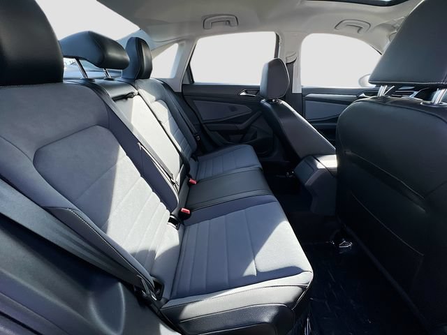 New 2026 Volkswagen Jetta SE FWD image 26
