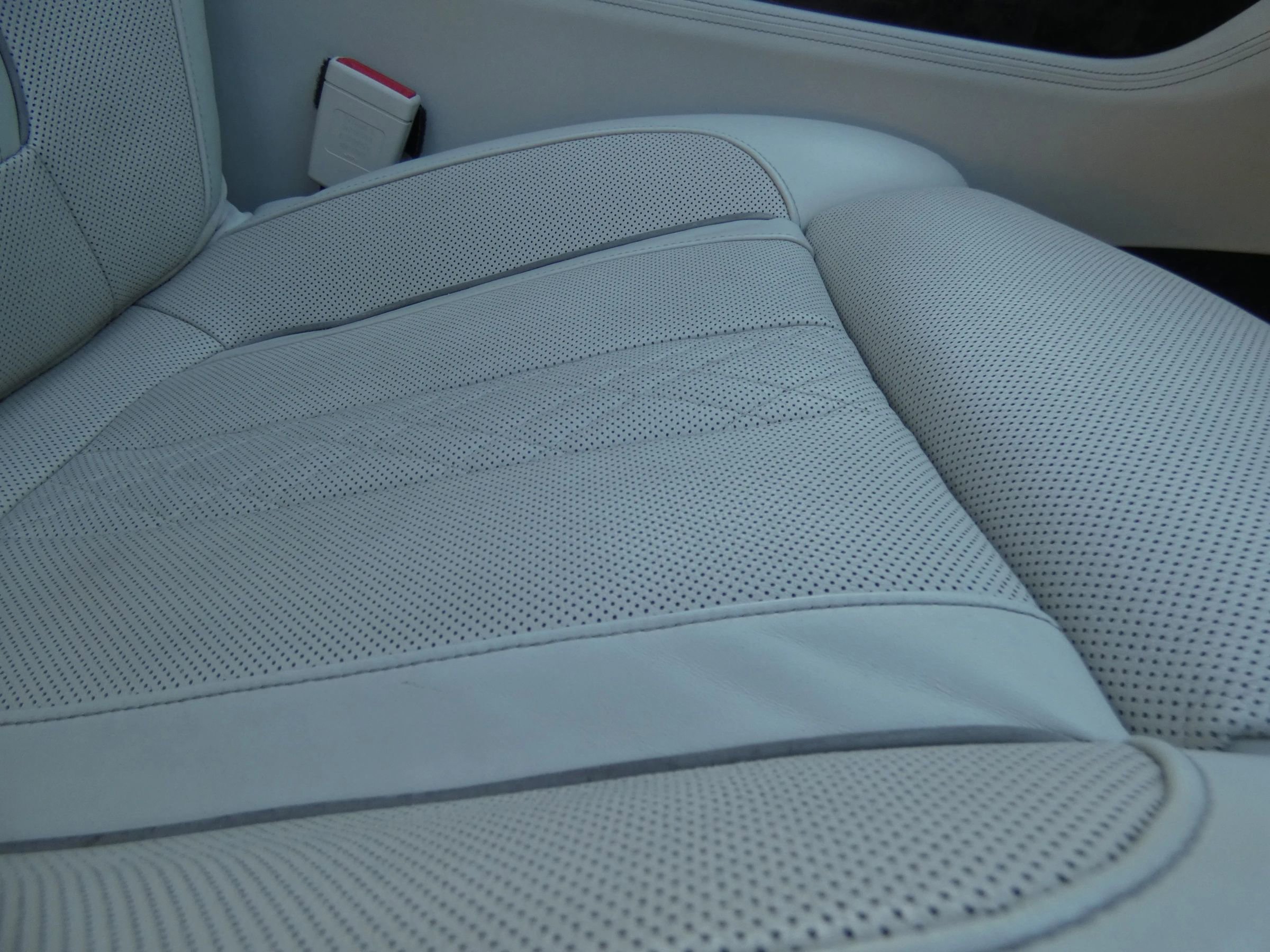 Used 2016 BMW 750i xDrive image 27