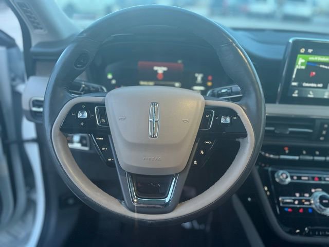 Used 2022 Lincoln Corsair Reserve w/ Equipment Group 201A image 19