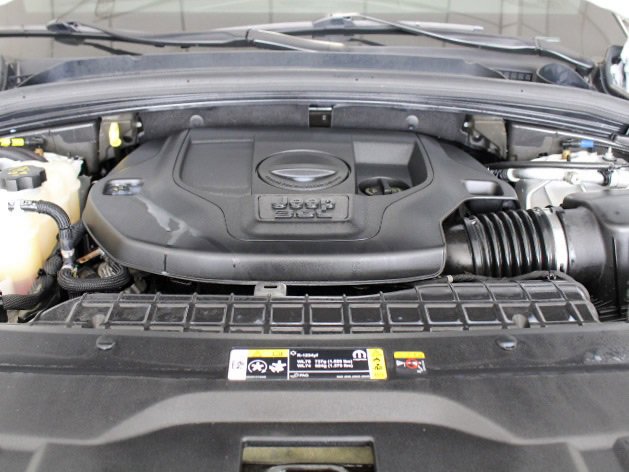 Certified 2022 Jeep Grand Cherokee Summit w/ Luxury Tech Group V image 22