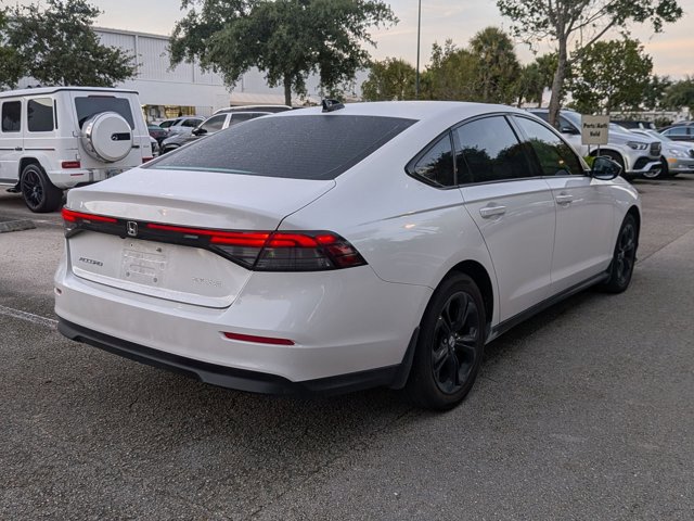 Used 2025 Honda Accord SE image 5