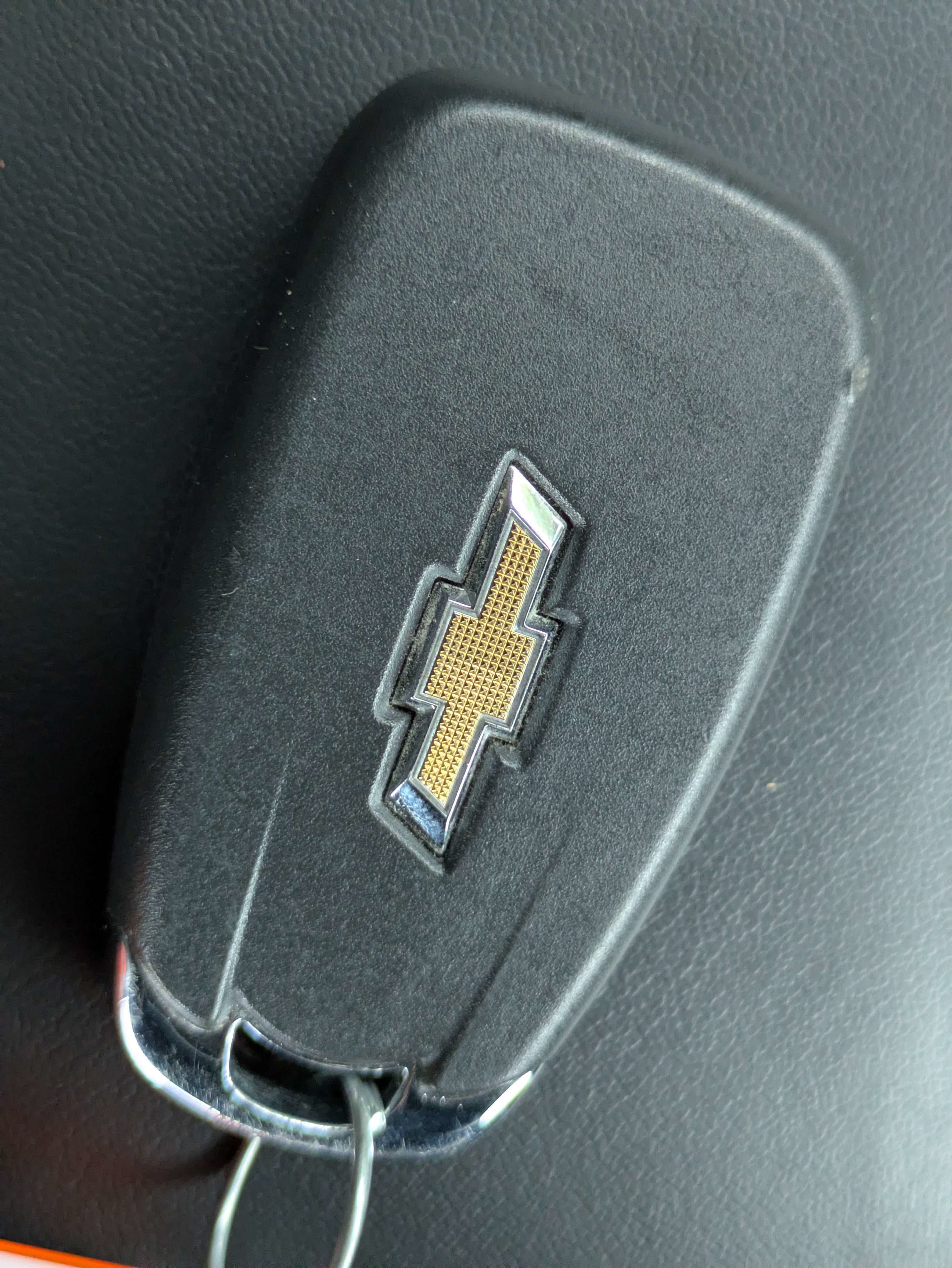 Used 2018 Chevrolet Camaro LT RWD image 21