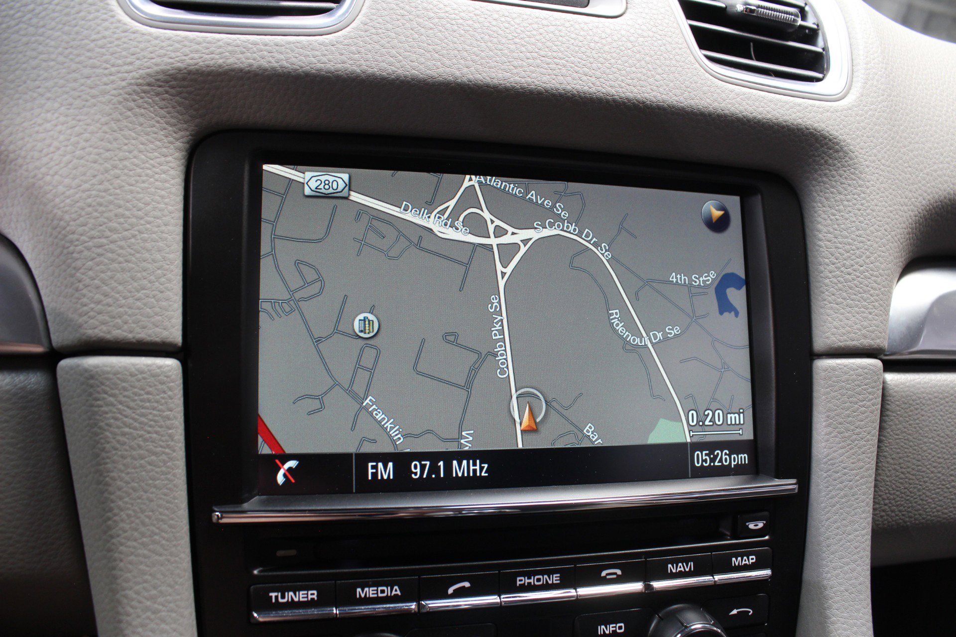Used 2015 Porsche Cayman image 39