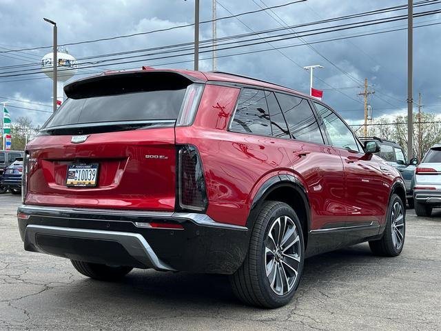 New 2026 Cadillac Vistiq Sport w/ LPO, Floor Liner Package image 3