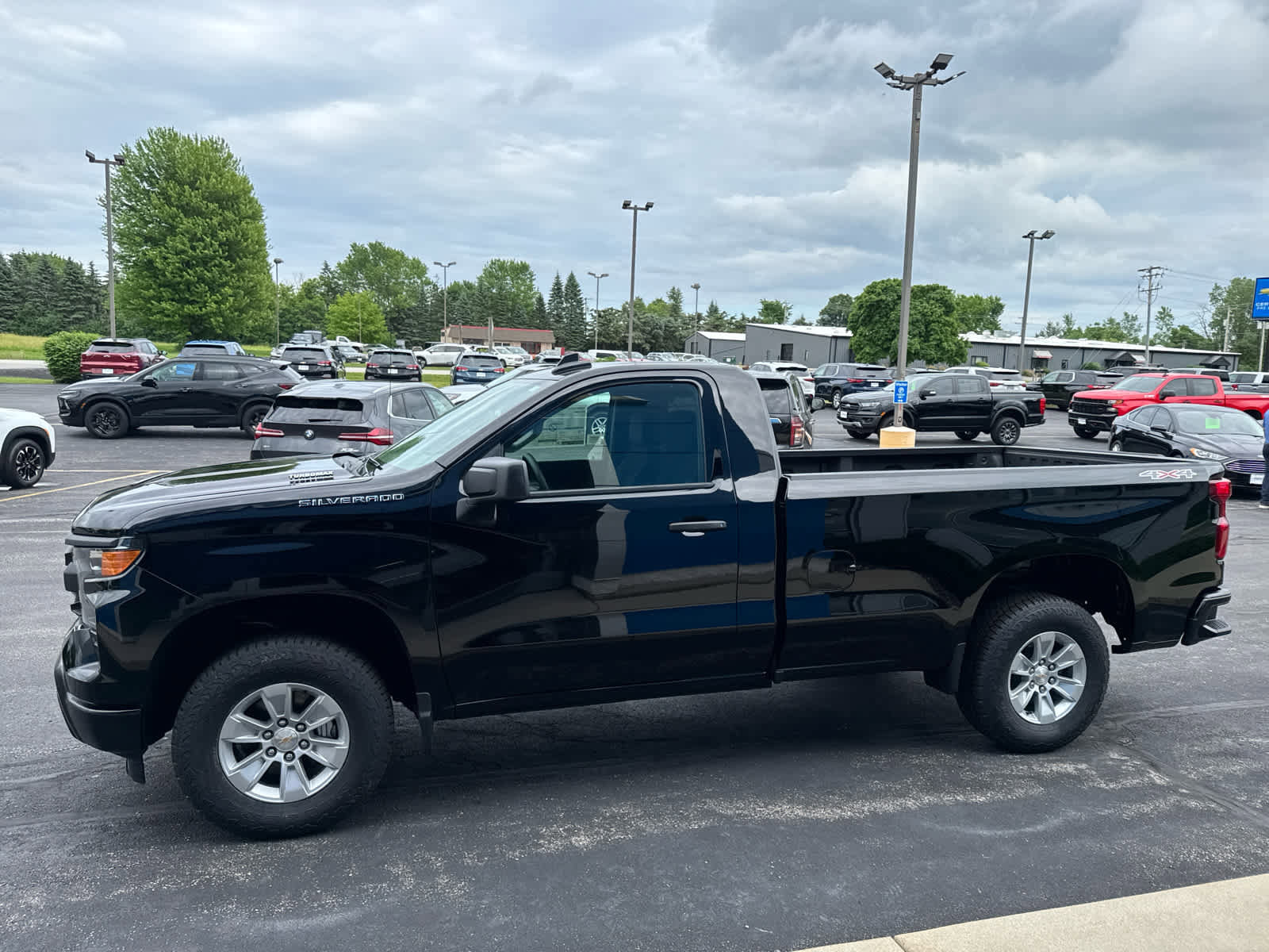 New 2025 Chevrolet Silverado 1500 W/T w/ WT Value Package image 8